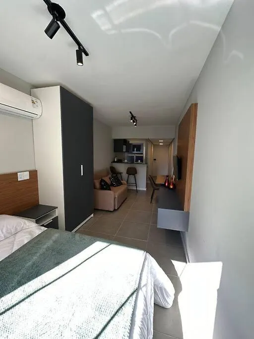 Studio Novo Todo Mobiliado Centro Da Capital Ao Lado Do Hospital Santa Casa 포르투알레그리 아파트